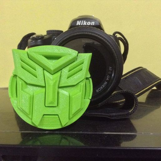 Customized_DSLR_Lens_Cap_Autobots_Logo_3.JPG Custom DSLR Lens Cap - Transformers Autobots Logo