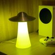 1.jpg UFO table lamp
