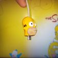 Homero-Cargador-amarillo_0000_1.jpg Homer Simpson Charger (charger cable)