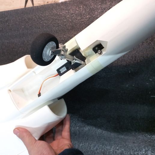 sss01.jpg Imprimé 3D R/C Mirage2000B 80mm EDF