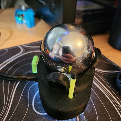 trackball-sidel.jpg Ploopy Nano Button Mod