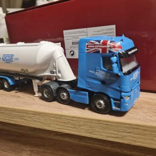 IMG-20240707-WA0010.jpg RENAULT TRUCKS T RANGE cabin1