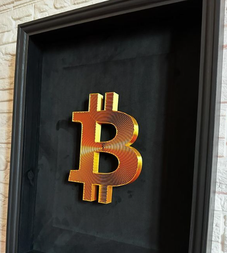 Ekran-görüntüsü-2025-01-11-124325.png 3D Bitcoin-Symbol 3D