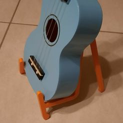20221002_233819.jpg Ukulele/small guitar stand
