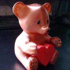 oso-foto.jpg STL file Bear with heart・3D printing design to download