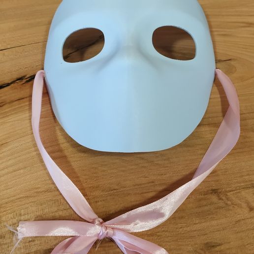 perihelion-moretta-mask-with-pink-ribbon-perspective-view.jpg Moretta/Servetta Muta - Máscara de mascarada veneciana - Perihelion Prints