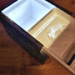 20230517_221525.jpg Fichier STL Magic the gathering compteur de vie lumineux lithophane Boîte de jeu cthulhu・Plan pour impression 3D à télécharger