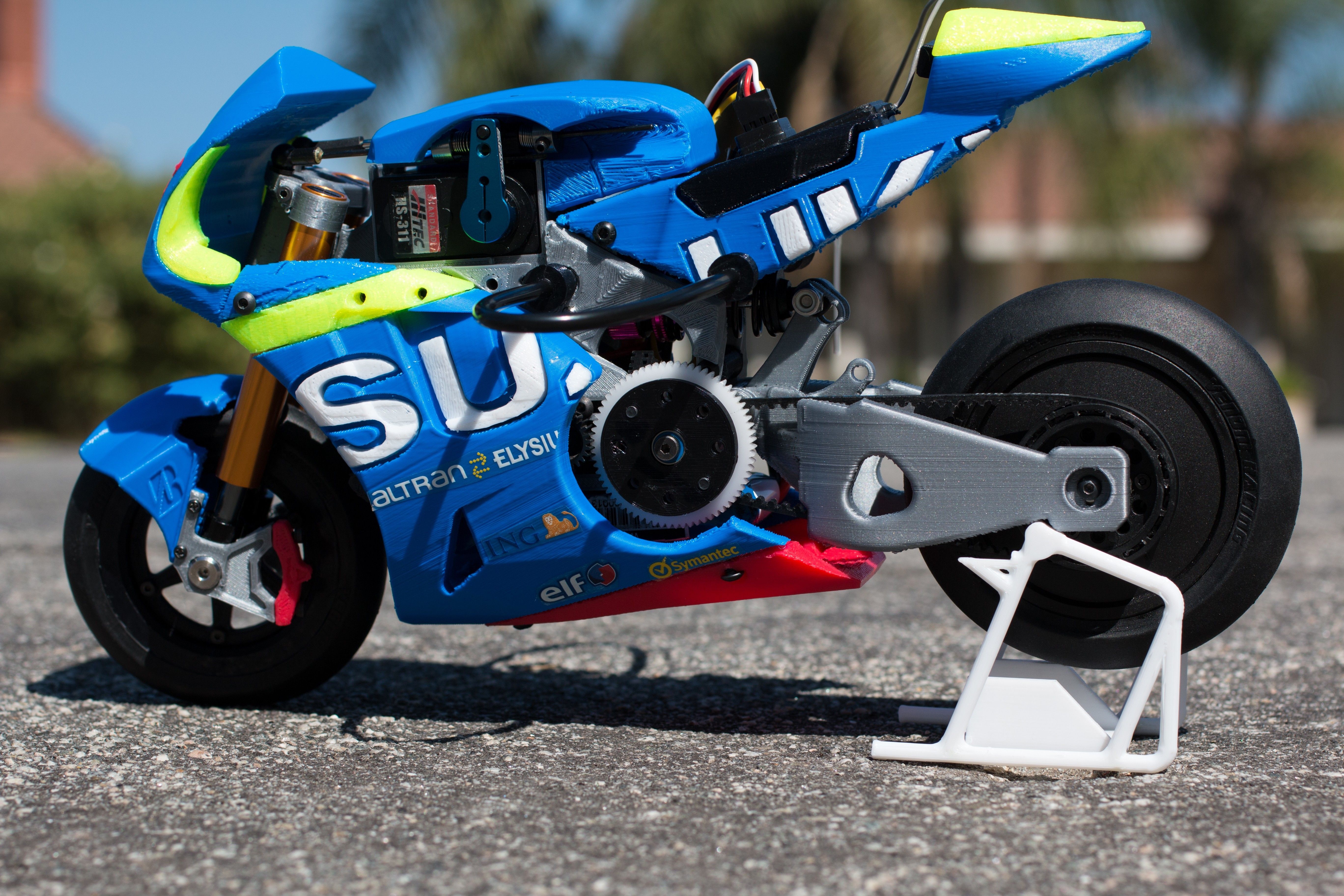_MG_1496.jpg Download free STL file 2016 Suzuki GSX-RR 1:8 Racing RC MotoGP Version 2 • 3D printable template, brett