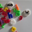 20220528_220430.jpg Marvel & DC Comics magnetic stickers