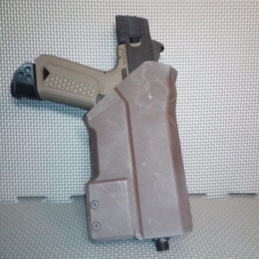 ahaha ne ee Ae AAP01 modern kit with Holster