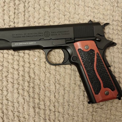 COLT 1911 GRIP PANELS WITH SEPARATED PART FOR TPU RUBBER EXTRA DESIGN