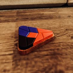 RmnL8-virhgul65nchtwv4tlzw7utl.jpg Triangle Puzzle Board - Montessori Toy