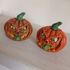 IMG_20230825_141138892-1.jpg Smiler Pumpkin... Horror/ Halloween Pumpkin