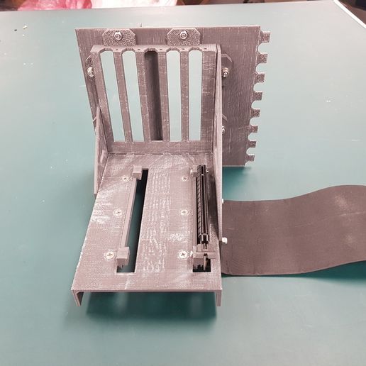 20171219_153209.jpg GPU Vertical Mount - SLI