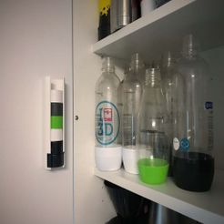 IMG_0489.JPG STL-Datei SodaStream Cap Dispenser kostenlos・Objekt zum Herunterladen und Drucken in 3D