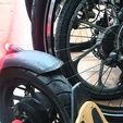 117901260_632741190960602_3481749876568586684_o.jpg 8T B12 scooter fender attachment