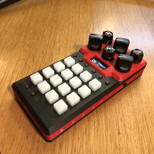 IMG_0760.jpg BLE MIDI КОНТРОЛЛЕР ДЛЯ СЭМПЛЕРА KOALA