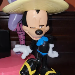 Minnie Mouse mit blauem Bikini