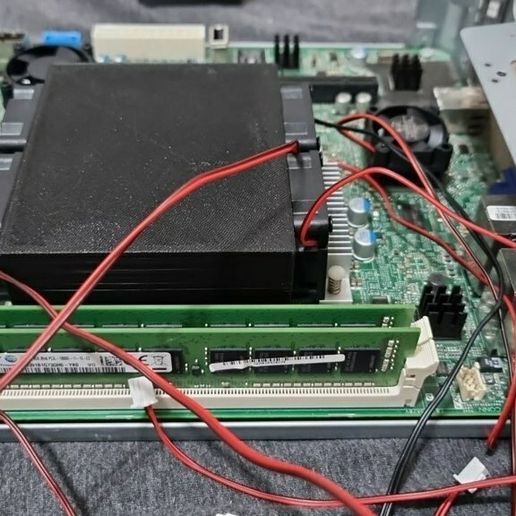 fa60b29c-db1b-43f0-80d7-14c491bf932d.jpg G8 Microserver CPu heatsink cooler