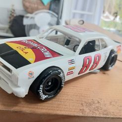 1972 VENTURA II ASPHALT STREET STOCK