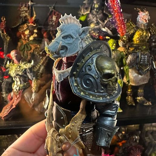 1/12 Knight Boar head perfect fit for Mythic/Cosmic Legion