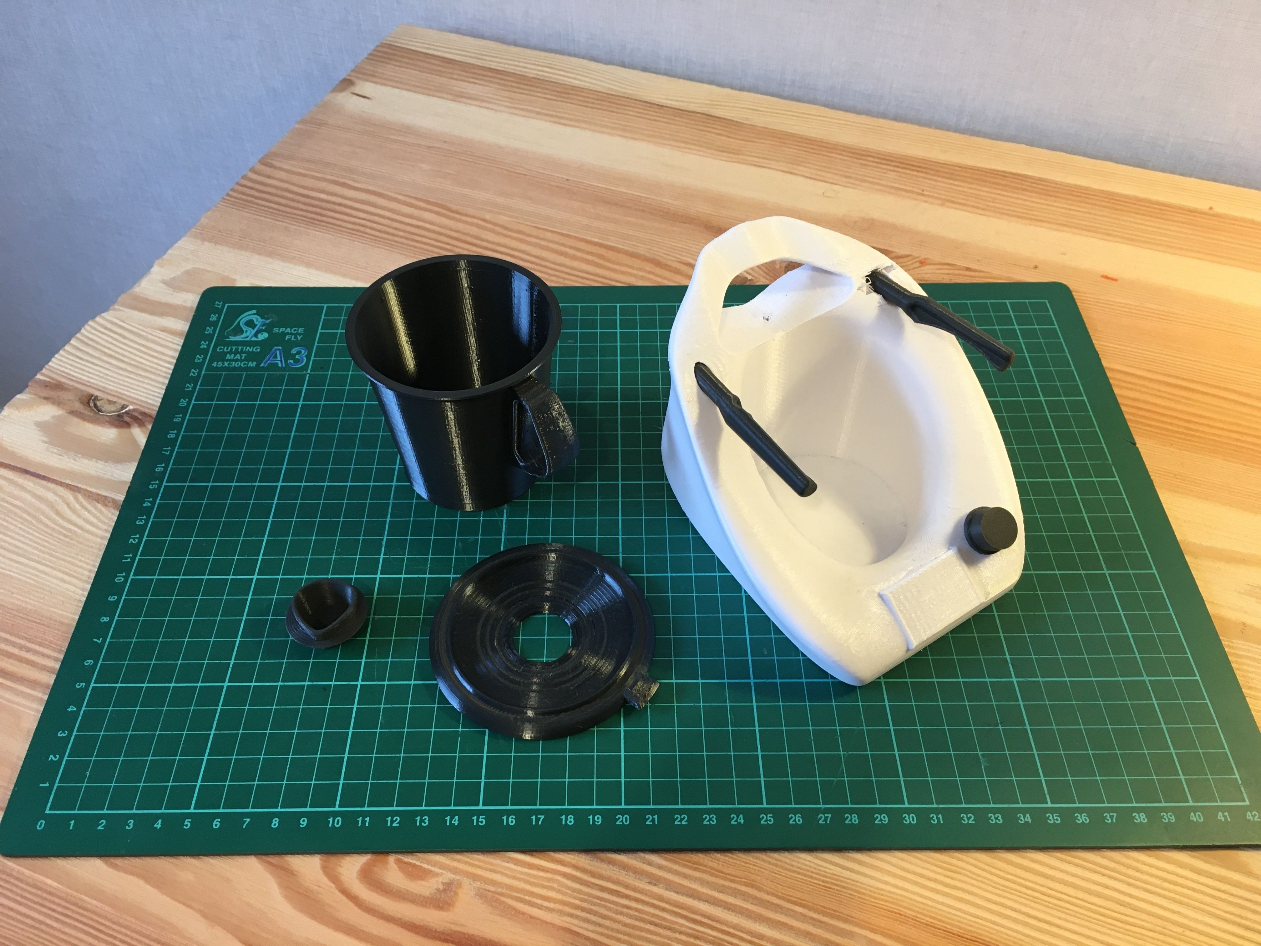 IMG_1745.JPG Fichier STL Jouet robot de cuisine inspiré du Thermomix(R)・Design pour imprimante 3D à télécharger, juliengolivier