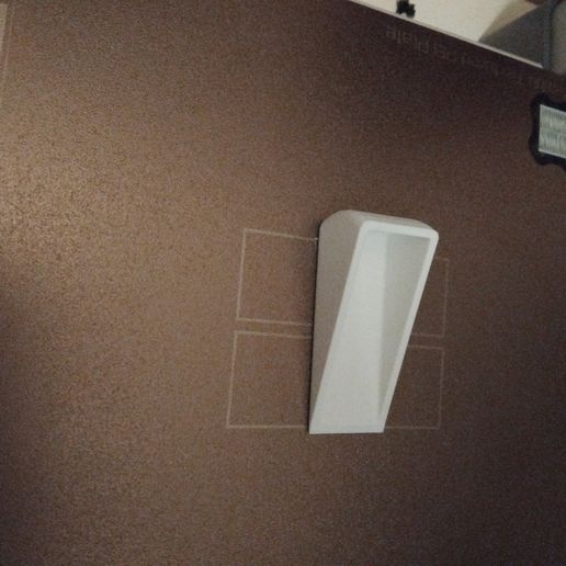 IMG_20251231_144452.jpg Soporte de puerta