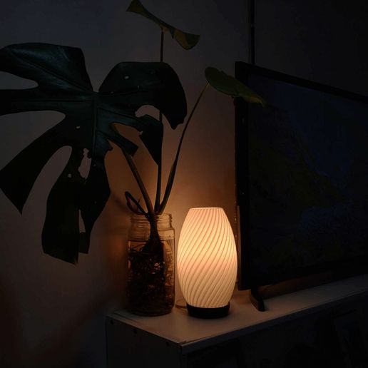 Desk lamp
