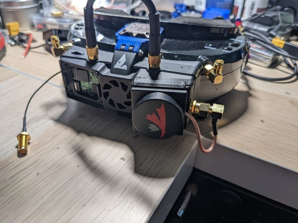 Free STL file Shark Byte VRX sma with hdzero vrx rail・3D print design ...