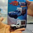 WhatsApp-Image-2023-10-28-at-2.43.59-PM-1.jpeg np300 hotwheels 1.64