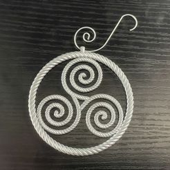 IMG_2767.jpg STL file Triskelion Ornament・3D printer design to download