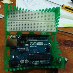 20150320_232647_display_large.jpg Fichier STL gratuit Arduino-Uno / Support pour planche à pain・Plan pour imprimante 3D à télécharger