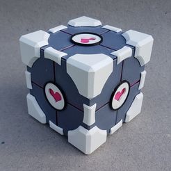 20180226_102429.jpg Companion Cube