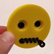 ee4f9dc0-102f-418a-926f-ec868e0c95f6.jpg STL-Datei The "zipper-mouth" emoji 3d badge kostenlos herunterladen • Modell zum 3D-Drucken, stevenmarx