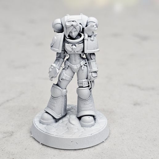 1000004611.jpg Tai die Marine