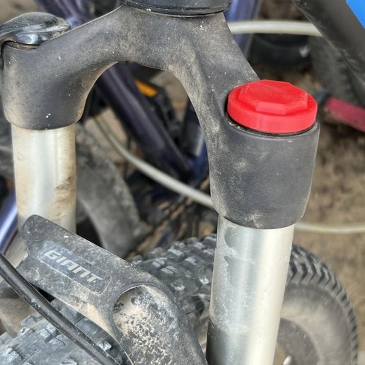 Giant bike model talon 1 fork shock cap 3D File for Cults