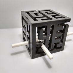IMG_20190213_130911_HDR.jpg Бесплатный STL файл 3D Maze Cube | 3D Maze・План 3D-печати для скачивания