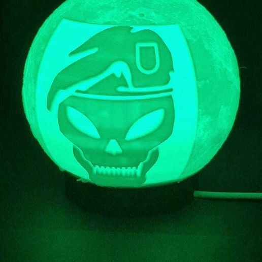 WhatsApp-Image-2025-11-04-at-01.31.40_3a3c0cc3.jpg 🎮 Battlefield 6 & Call of Duty Lithophane Globe Set | STL Files | Separate Base + Globe | Fits 001 Puck Light | Commercial Licence