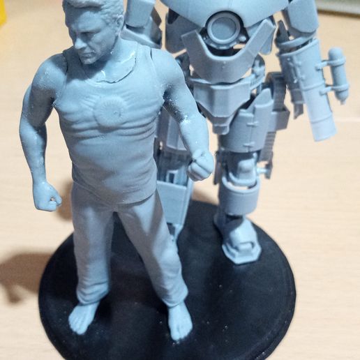 20220207_220707.jpg Tony Stark with Mark 1 3D