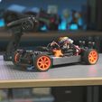 DKS-Pro_DukeDoks_01.jpg DKS Pro - 4WD Şasi 1:10 Uyarlanabilir