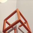 Levitating cube - Tensegrity