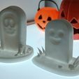 Tiny-Stone-Tomb-Cartoon-style-Halloween-Printed-2.jpg Halloween Tombstone Cartoon style Halloween fun for kids