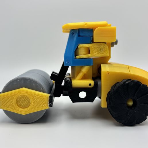 RR-5.jpg Apisonadora Transformers (OC Diseñado por zandercom)