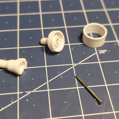 IMG_20230203_201345.jpg Бесплатный STL файл 1:64 модель автомобиля тормозной диск (система фиксации колеса)・3D-печать объекта для загрузки