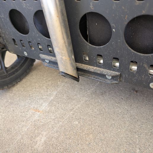 PXL_20250606_172139669.MP.jpg Zuca Handle Pole Bottom Plug fix