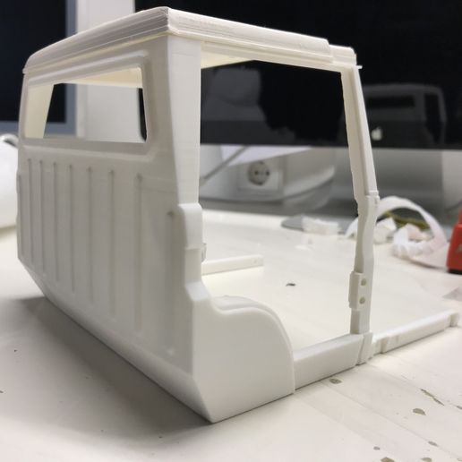 LC79-05.jpeg LC79 Conversión para carrocería de oruga Killerbody LC70