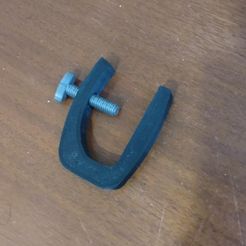 IMG_20220218_150123319-min.jpg uke capo