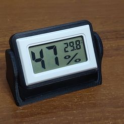 20230612_212942.jpg Thermometer stand