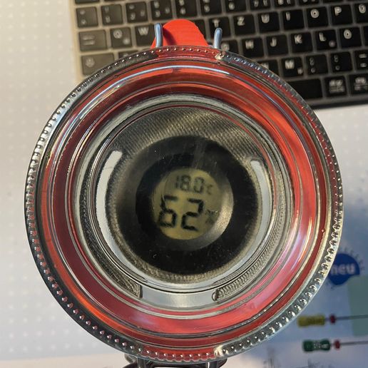 WhatsApp-Image-2025-04-22-at-20.09.11-1.jpeg Hygroholder Hygrometer Jar Curing Cannabis Weed