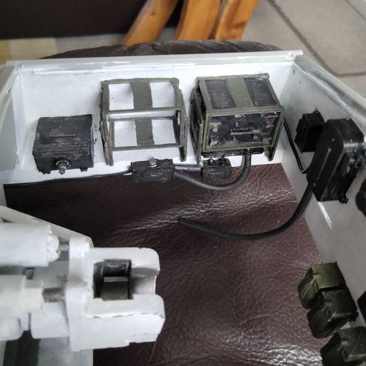 IMG_20230406_150026.jpg Немецкий радиоприемник для интерьера танка в масштабе 1/16 WW2